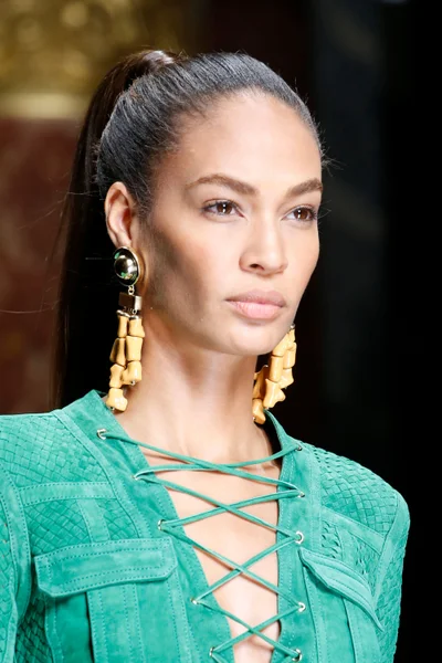 Look 36